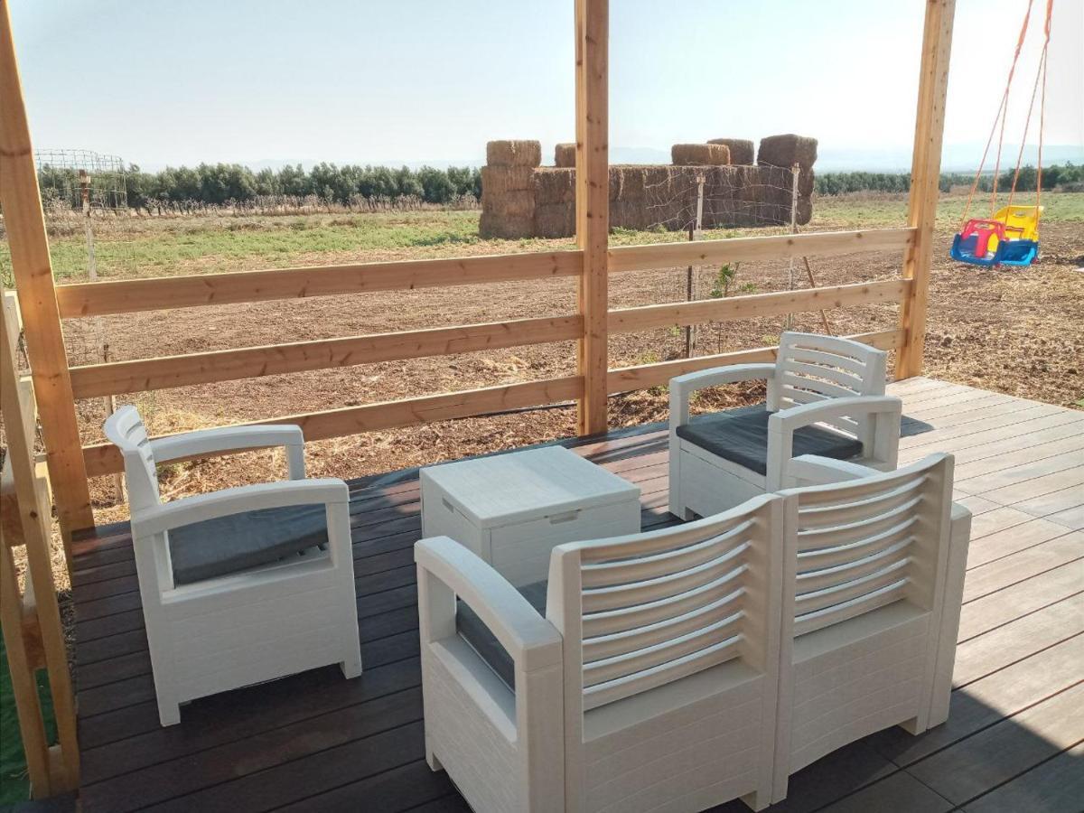 אצל דוד בכפר Kfar Gidon Exterior foto